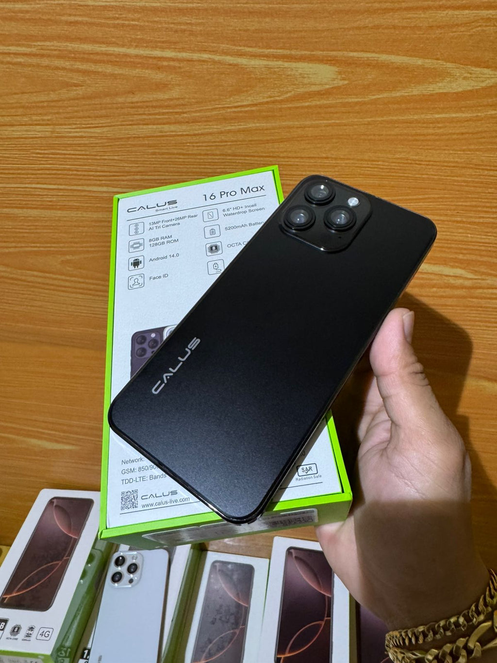 16 PRO MAX CALUS